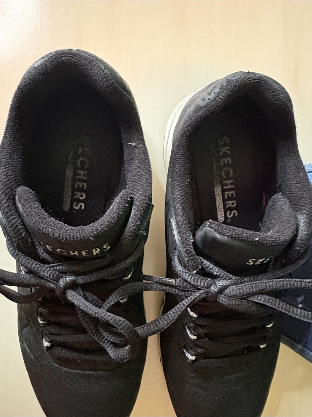 Skechers Black leopard Women's Athletic Sneakers with White Air-Cushion Sole - Picture 4 of 6